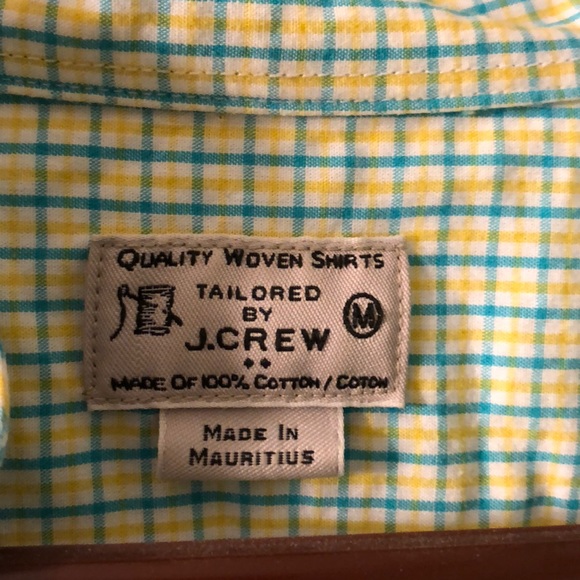 Short sleeve button down - Picture 3 of 3